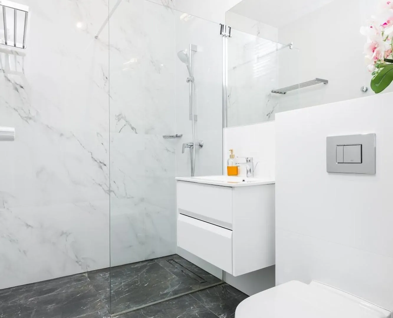 Business Suite Grzybowska Warszawa Polska